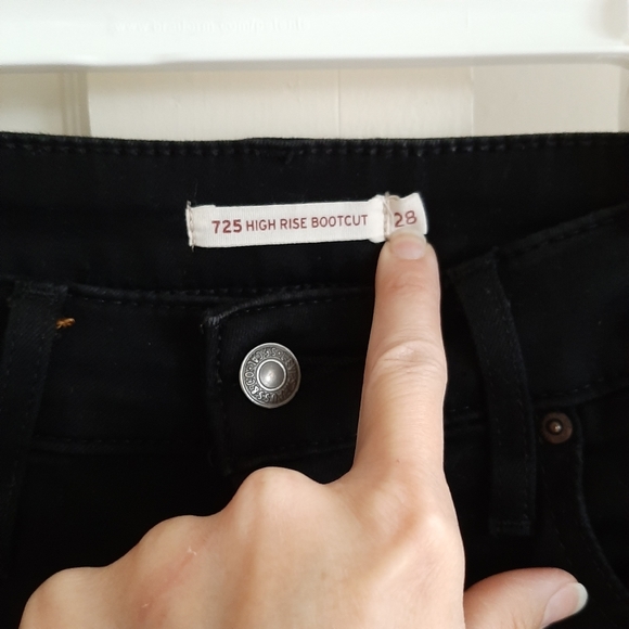 ~DONATED~ Levi's high rise bootcut pant - Picture 4 of 6